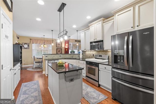 607 Willow Pointe Drive, Dallas, GA 30157