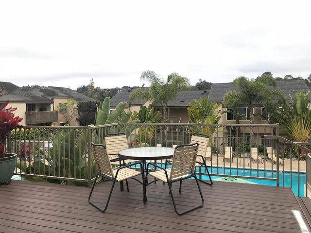 8520 Via Mallorca J, La Jolla, CA 92037