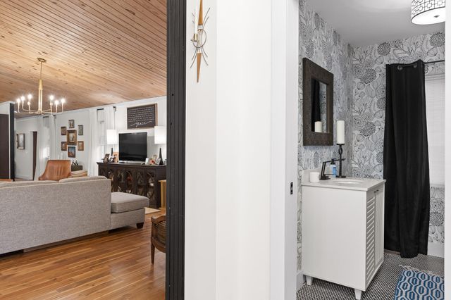 824 Ogrady Drive, Chattanooga, TN 37419