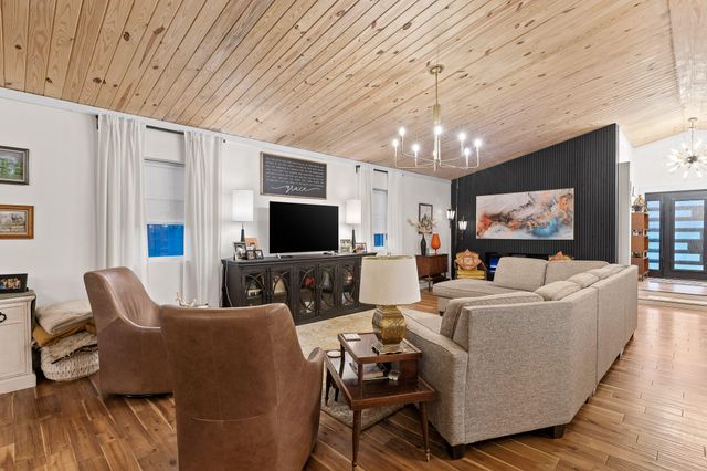 824 Ogrady Drive, Chattanooga, TN 37419