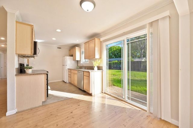 10412 Georgetown Dr, Rancho Cordova, CA 95670