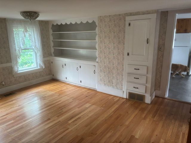 332 Main Street, Alton, NH 03810