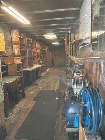 332 Main Street, Alton, NH 03810