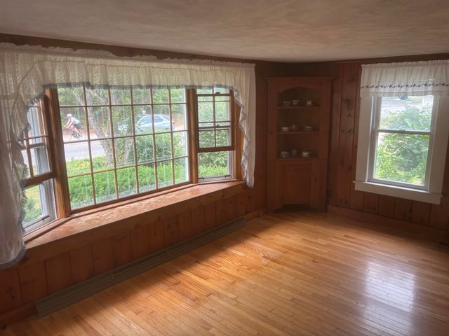 332 Main Street, Alton, NH 03810