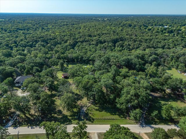 1605 Frann Drive, Kaufman, TX 75142