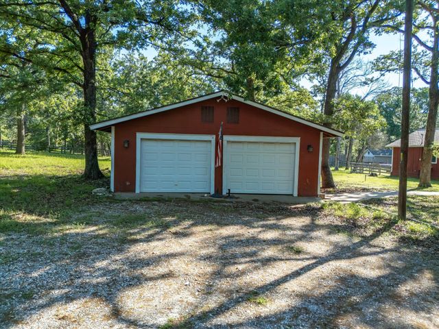 1605 Frann Drive, Kaufman, TX 75142