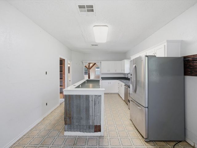 1605 Frann Drive, Kaufman, TX 75142