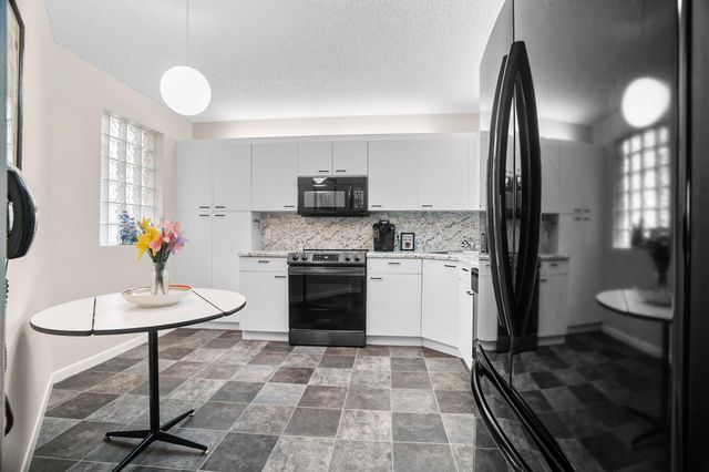4161 Coral Tree Circle 261, Coconut Creek, FL 33073