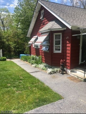 13 Pautuck Rd, Vernon Twp., NJ 07422