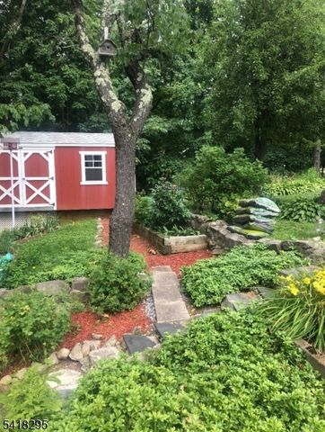 13 Pautuck Rd, Vernon Twp., NJ 07422