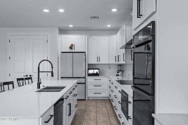 1170 E MEADOWRIDGE Drive, Casa Grande, AZ 85122