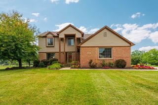 9128 Meadow View Lane, Saline, MI 48176
