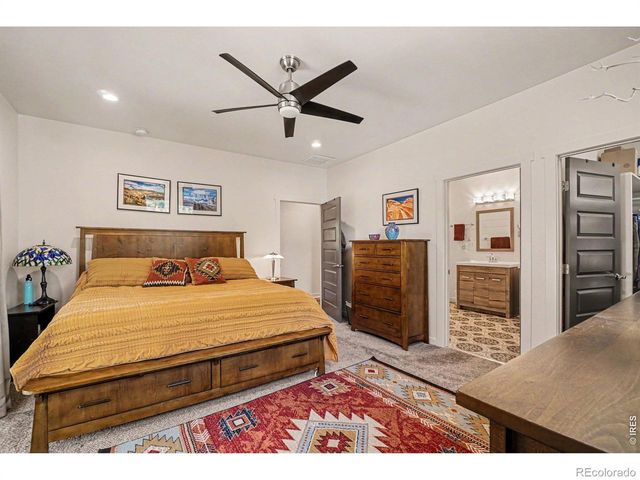 135 S Washington Avenue, Loveland, CO 80537