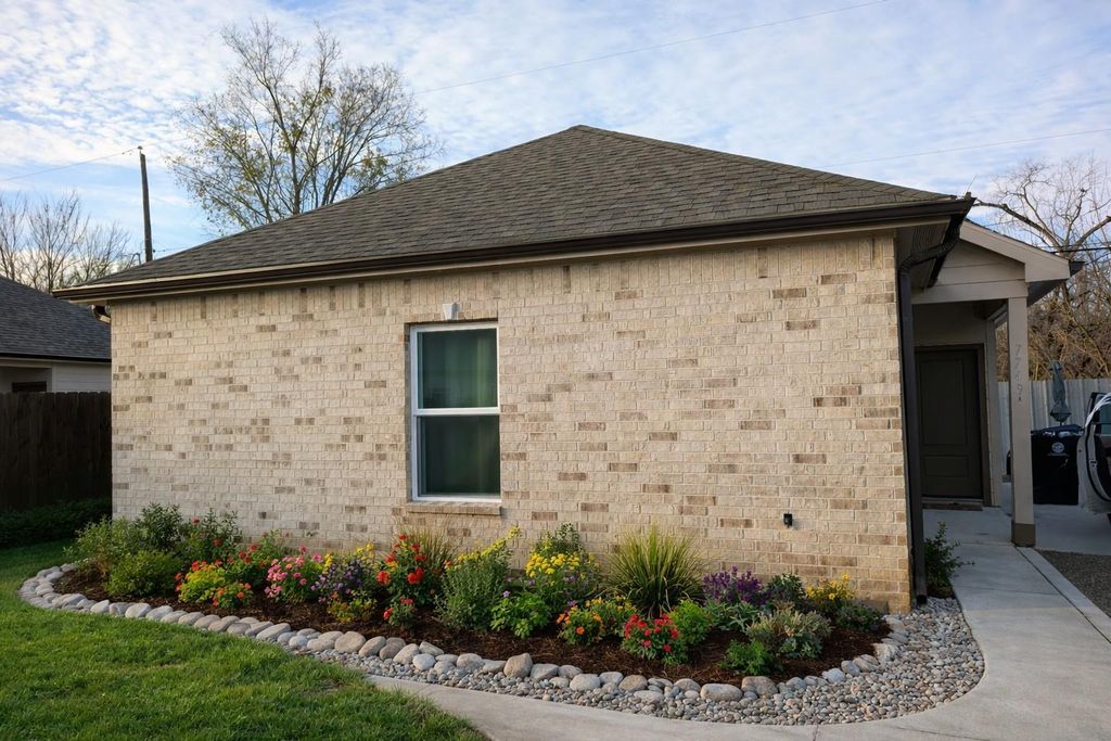 7749 Swiftwater Lane A, Houston, TX 77075