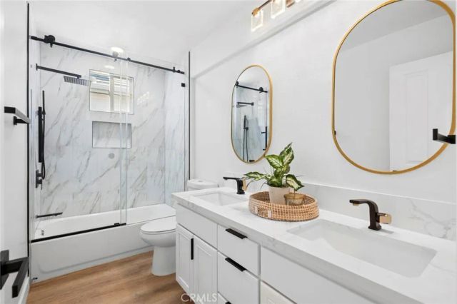 11 Petria, Irvine, CA 92606