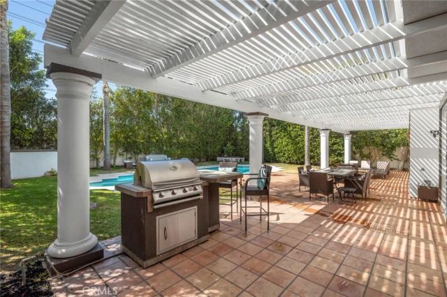 11 Petria, Irvine, CA 92606