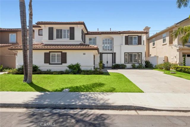 11 Petria, Irvine, CA 92606