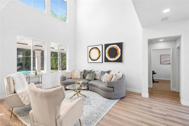 11 Petria, Irvine, CA 92606