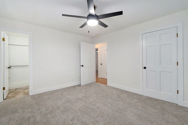 701 Hillcrest Avenue, Nixa, MO 65714