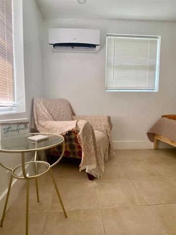 1420 SW 33rd Court, Fort Lauderdale, FL 33315