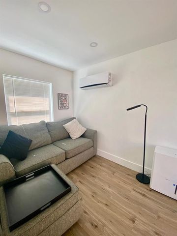 1420 SW 33rd Court, Fort Lauderdale, FL 33315