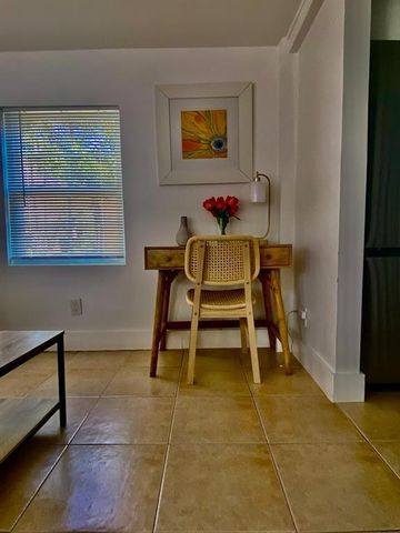 1420 SW 33rd Court, Fort Lauderdale, FL 33315