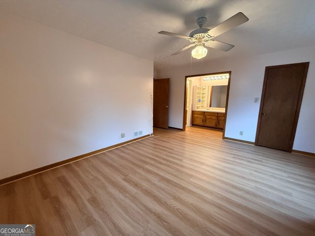 191 Murphy Avenue, Lawrenceville, GA 30044