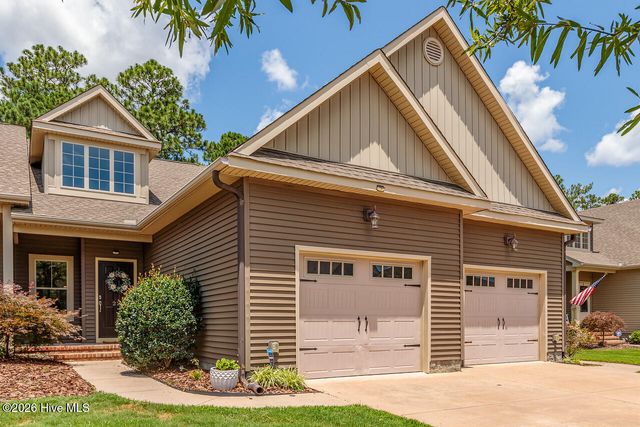 22 Cypress Circle, Southern Pines, NC 28387