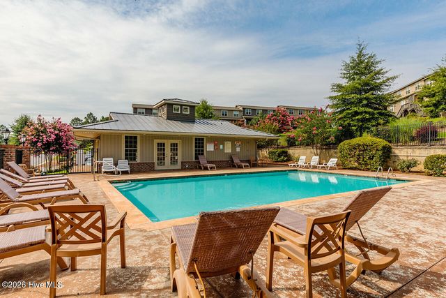 22 Cypress Circle, Southern Pines, NC 28387