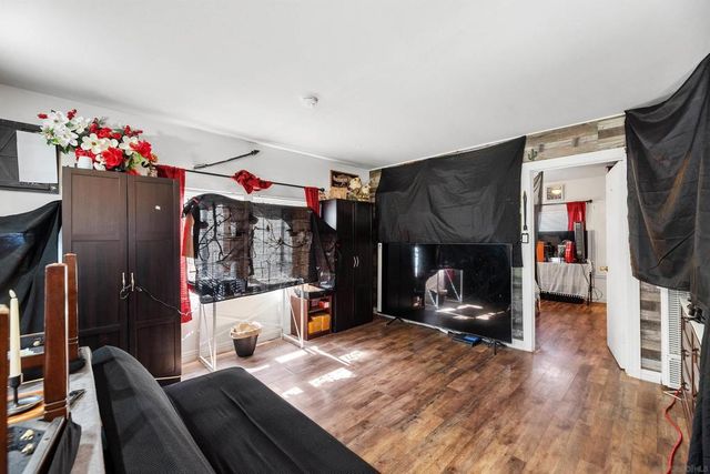 5242 48 Imperial Ave, San Diego, CA 92114