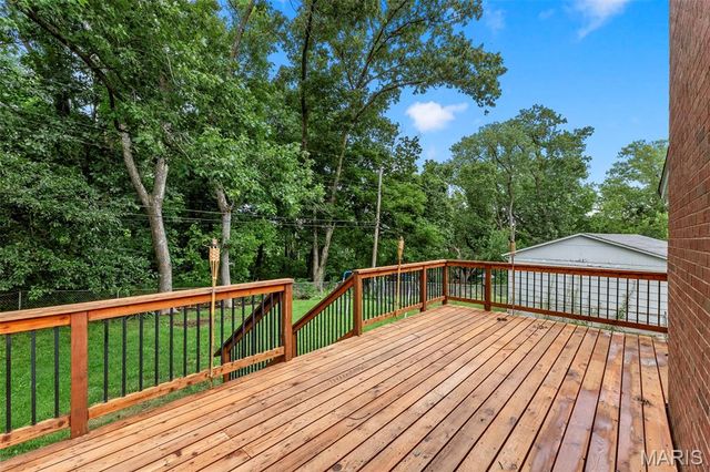 10831 Lawnbrook Drive, Unincorporated, MO 63123