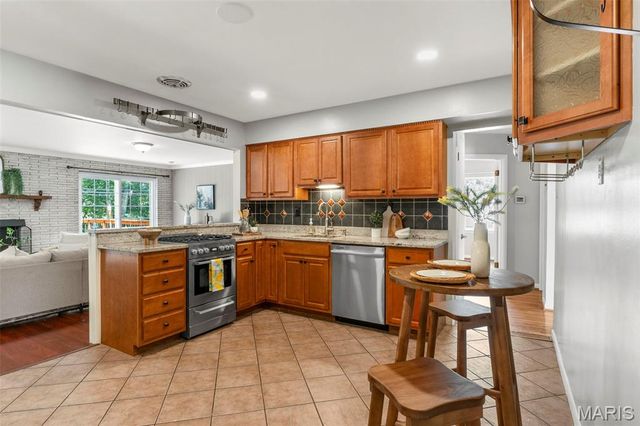 10831 Lawnbrook Drive, Unincorporated, MO 63123
