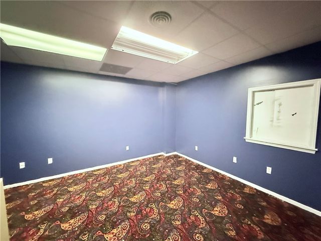 229 N Jefferson St, New Castle, PA 16101