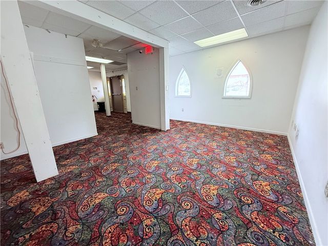 229 N Jefferson St, New Castle, PA 16101