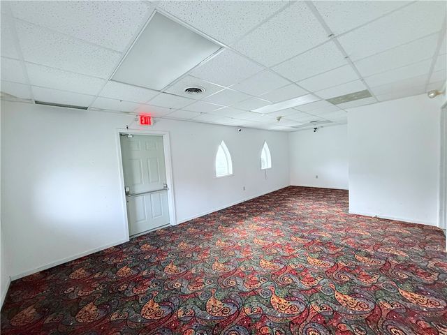 229 N Jefferson St, New Castle, PA 16101
