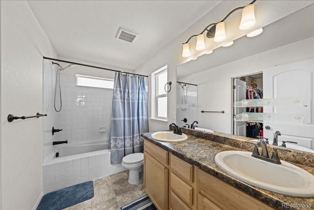 949 Ashbrook Drive, Windsor, CO 80550