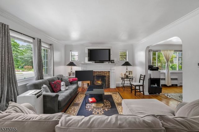 384 S Harrison St, East Orange City, NJ 07018