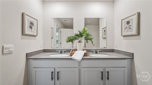 13 Oak Way, Port Wentworth, GA 31407
