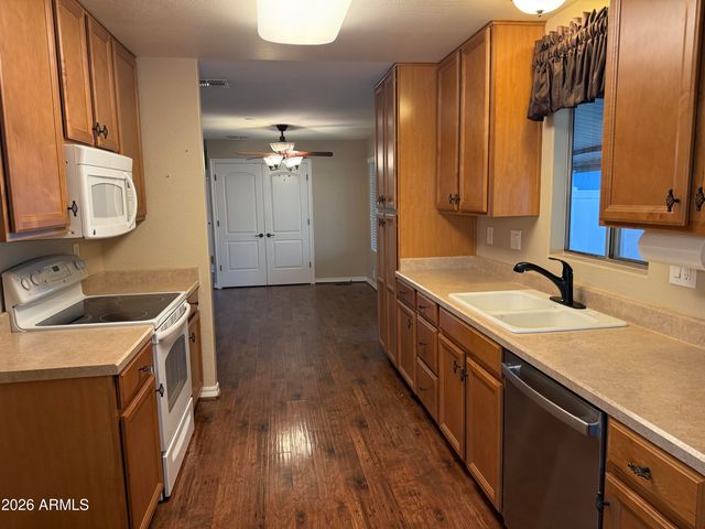 2401 W SOUTHERN Avenue 184, Tempe, AZ 85282