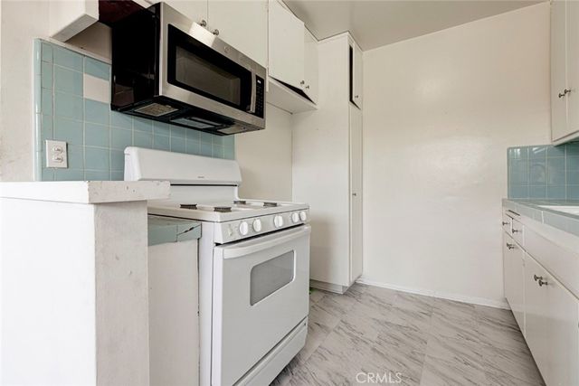 1835 N Alexandria Boulevard 7, Los Angeles, CA 90027