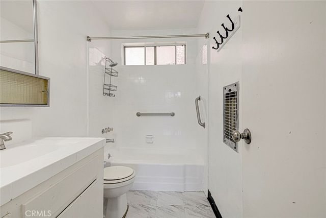 1835 N Alexandria Boulevard 7, Los Angeles, CA 90027