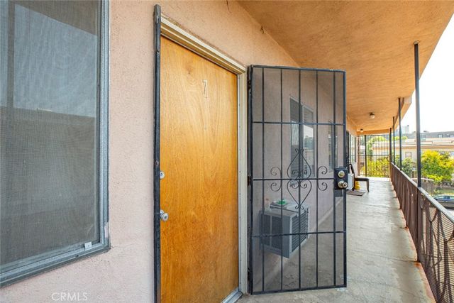 1835 N Alexandria Boulevard 7, Los Angeles, CA 90027