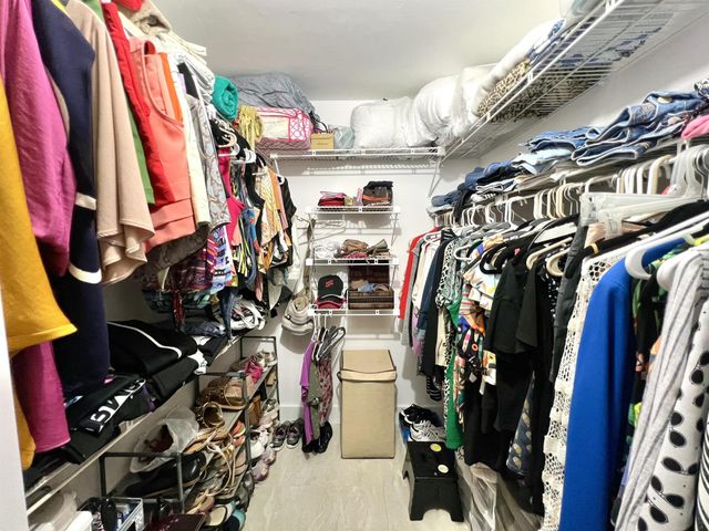 4570 NW 18th Avenue 404, Deerfield Beach, FL 33064