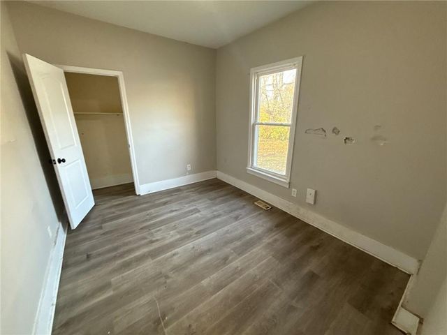 1916 Monroe Avenue, Kansas City, MO 64127