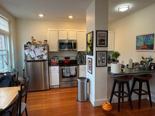 1871 Beacon St 5, Brookline, MA 02445