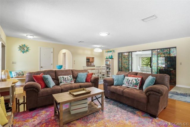 5 Sycamore Court N, Homosassa, FL 34446