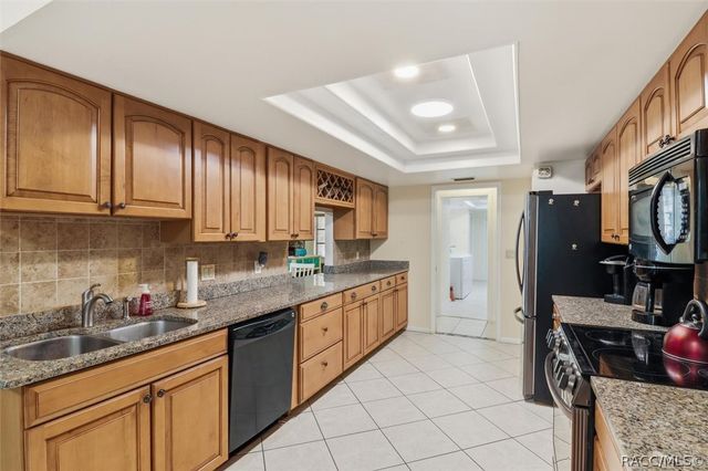 5 Sycamore Court N, Homosassa, FL 34446