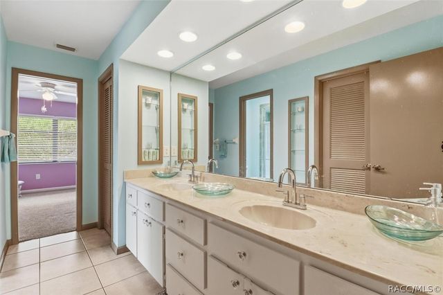 5 Sycamore Court N, Homosassa, FL 34446