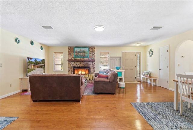 5 Sycamore Court N, Homosassa, FL 34446
