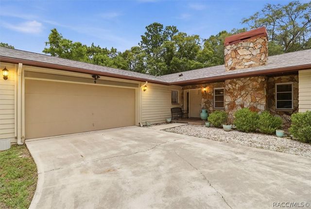 5 Sycamore Court N, Homosassa, FL 34446